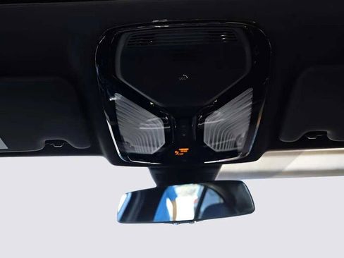 Used 2024 BMW M340i w/ Premium Package image 31