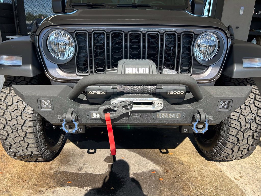 New 2026 Jeep Gladiator Sport AWD/4WD image 23