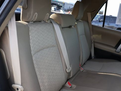 Used 2014 Toyota 4Runner SR5 image 12