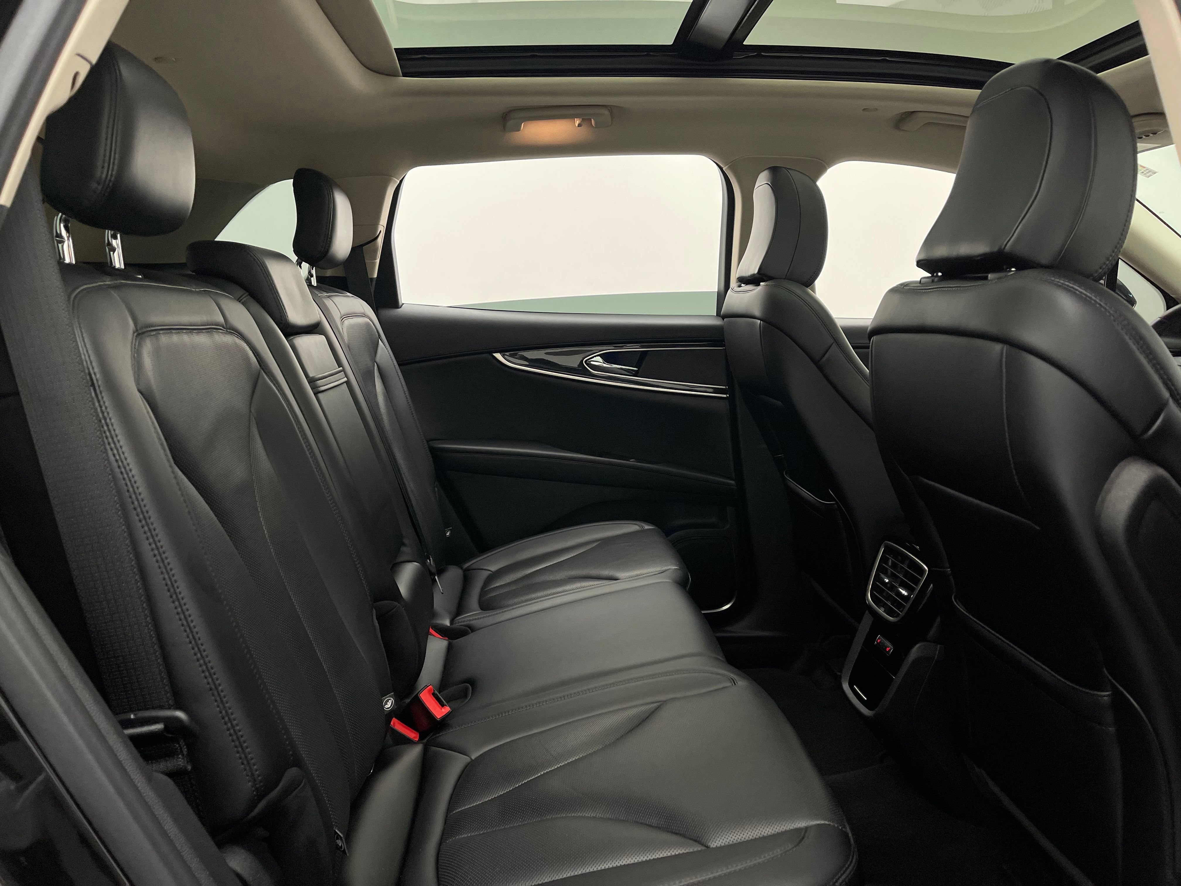Used 2022 Lincoln Nautilus Reserve FWD image 42