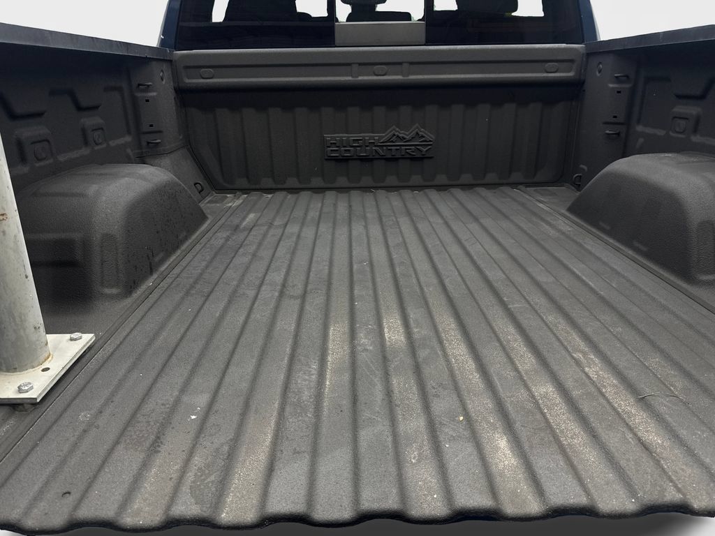 Used 2023 Chevrolet Silverado 1500 High Country w/ Technology Package AWD/4WD image 81