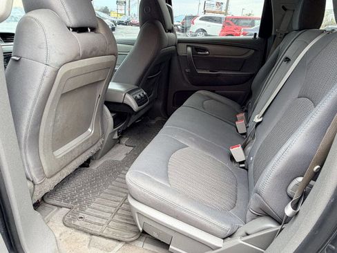 Used 2014 Chevrolet Traverse LS image 6