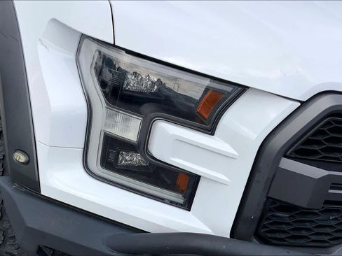 Used 2019 Ford F150 Raptor w/ Equipment Group 802A Luxury image 27