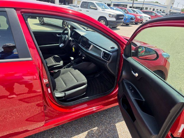 Used 2022 Kia Rio S FWD image 13