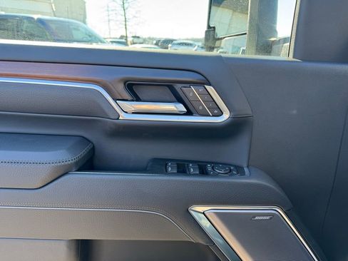 New 2026 GMC Sierra 2500 Denali w/ Denali Reserve Package image 13