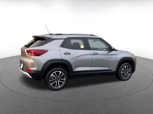 Used 2025 Chevrolet TrailBlazer LT image 15