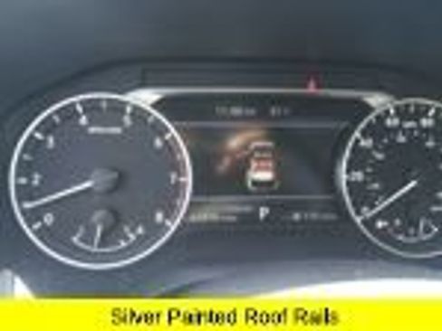 Used 2023 Nissan Rogue SV w/ SV Premium B Package FWD image 15