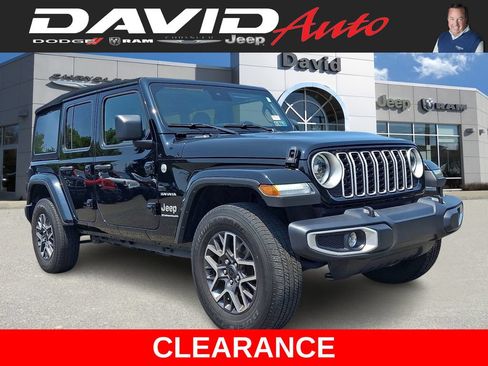 Used 2024 Jeep Wrangler Unlimited Sahara w/ Safety Group AWD/4WD image 1