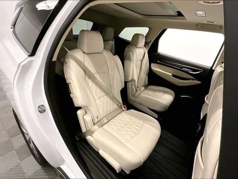 Used 2023 Buick Enclave Avenir w/ Avenir Technology Package FWD image 26