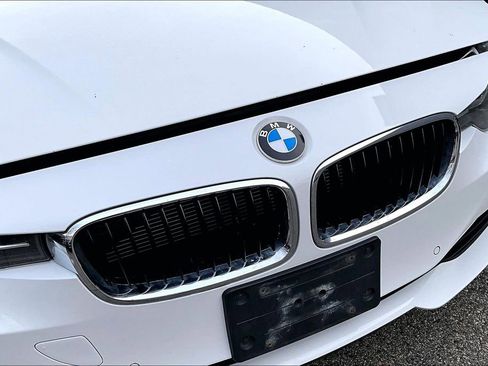 Used 2015 BMW 328i xDrive Sedan AWD/4WD image 33