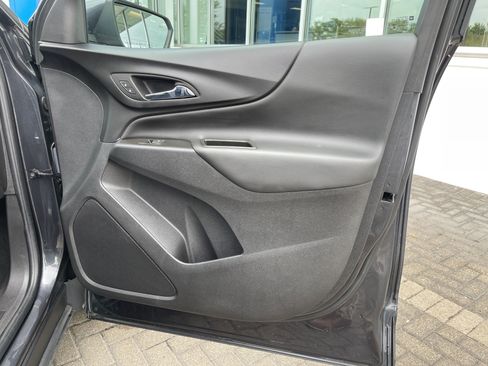 Used 2022 Chevrolet Equinox LT image 34