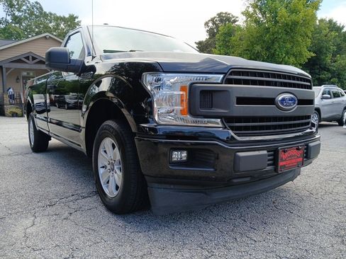 Used 2018 Ford F150 XL w/ Equipment Group 101A Mid RWD image 4