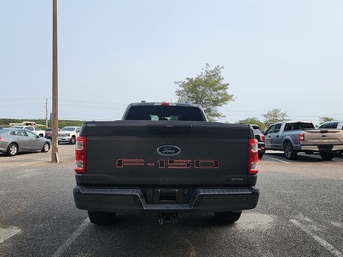 Used 2021 Ford F150 XL w/ Equipment Group 101A High RWD image 4