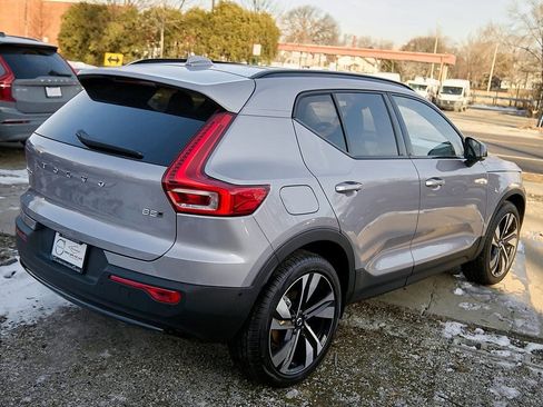 New 2026 Volvo XC40 B5 Ultra w/ Protection Package Premier image 9