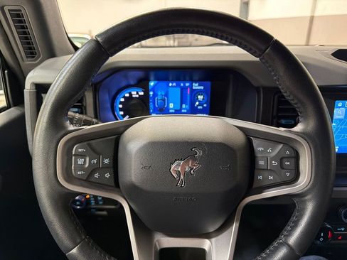 Used 2022 Ford Bronco Black Diamond AWD/4WD image 22