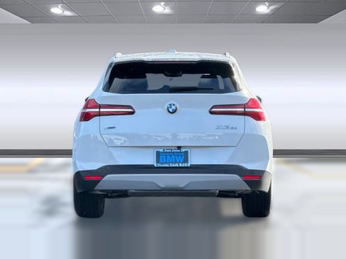 Used 2025 BMW X3 xDrive30i w/ Convenience Package image 9