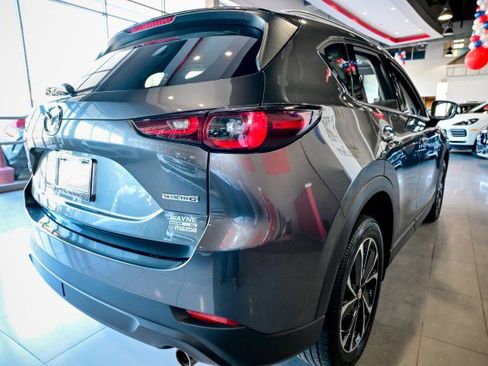 Used 2022 MAZDA CX-5 AWD 2.5 S w/ Premium Package image 10