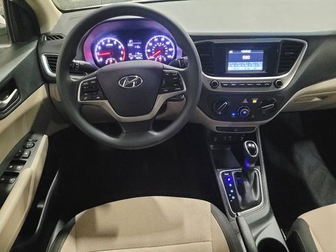 Used 2018 Hyundai Accent SE FWD image 22