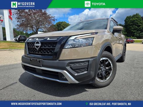 Used 2024 Nissan Pathfinder Rock Creek AWD/4WD image 1