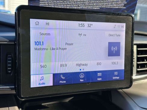 Certified 2023 Ford Explorer XLT w/ Equipment Group 202A image 28