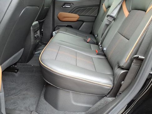 New 2026 GMC Canyon AT4 image 12