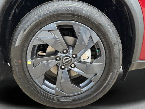 New 2026 Nissan Rogue SV w/ Cold Weather Package FWD image 24