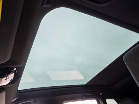 New 2025 BMW X3 M50 w/ Premium Package image 19