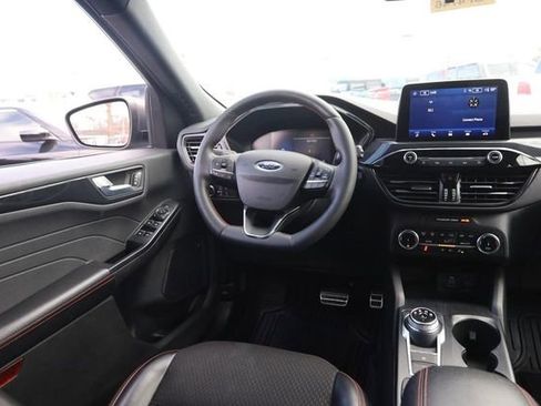 Used 2024 Ford Escape ST-Line image 22
