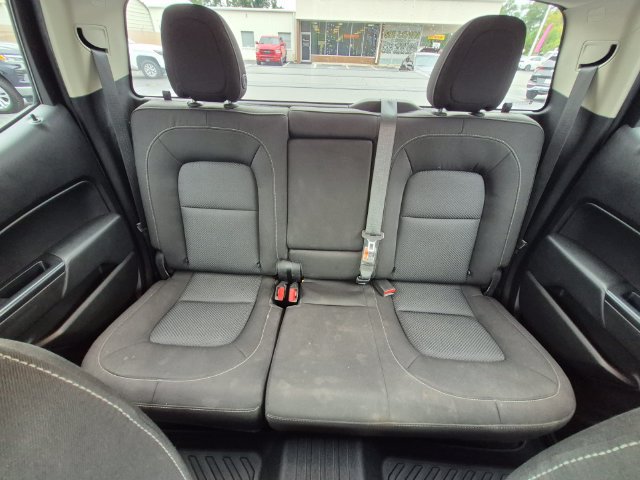 Used 2018 Chevrolet Colorado LT RWD image 11