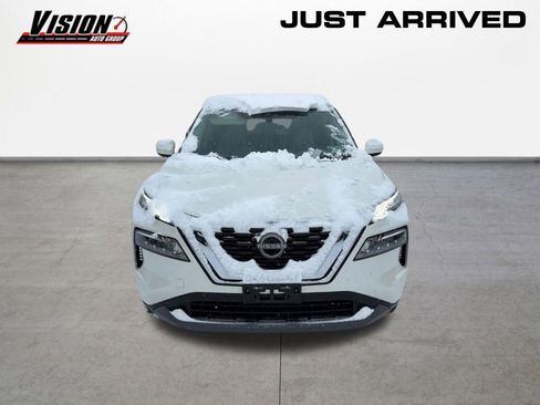 Used 2023 Nissan Rogue SV image 8