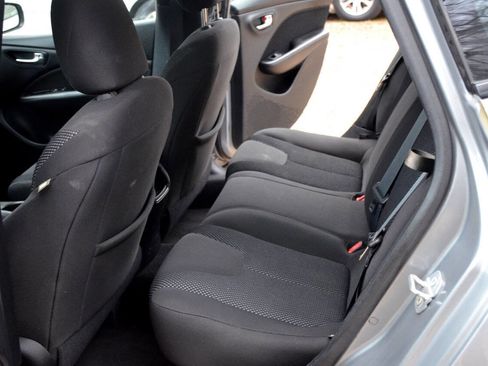 Used 2015 Dodge Dart SE w/ Convenience Group image 9