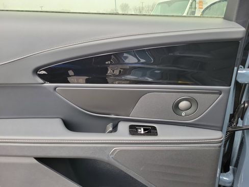 New 2026 Lincoln Nautilus Premier w/ Equipment Group 102A image 14