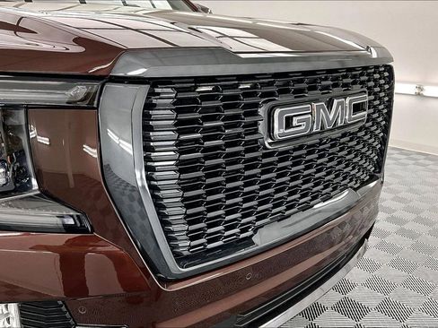 Used 2023 GMC Yukon Denali Ultimate image 29