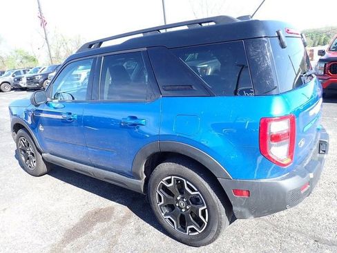 Certified 2025 Ford Bronco Sport Outer Banks w/ Outer Banks Tech Package+ AWD/4WD image 4