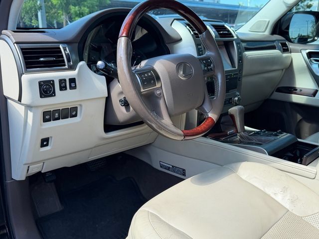Used 2014 Lexus GX 460 Luxury AWD/4WD image 11