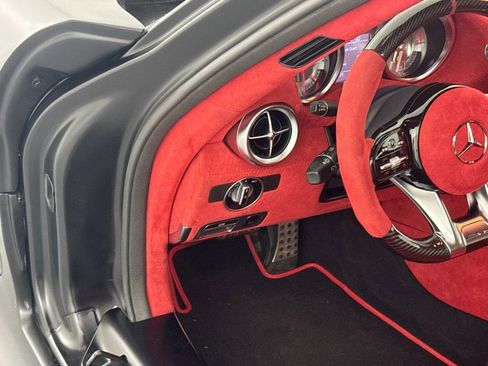 Used 2011 Mercedes-Benz SLS AMG Coupe image 10