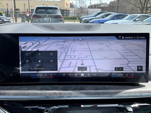 Used 2025 BMW X5 xDrive50e w/ Executive Package image 34