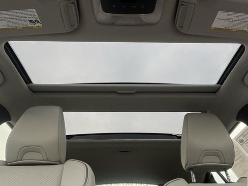 Used 2024 Toyota Prius Limited w/ Limited Premium Package image 14