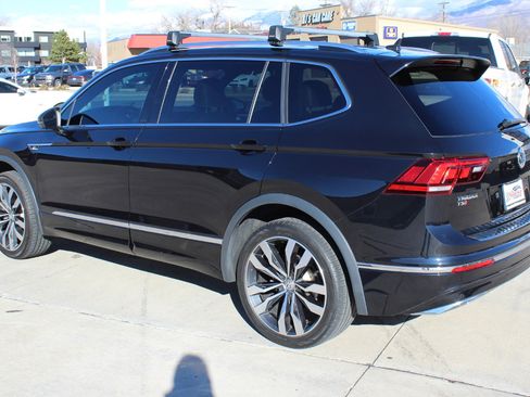 Used 2021 Volkswagen Tiguan SEL Premium R-Line image 29