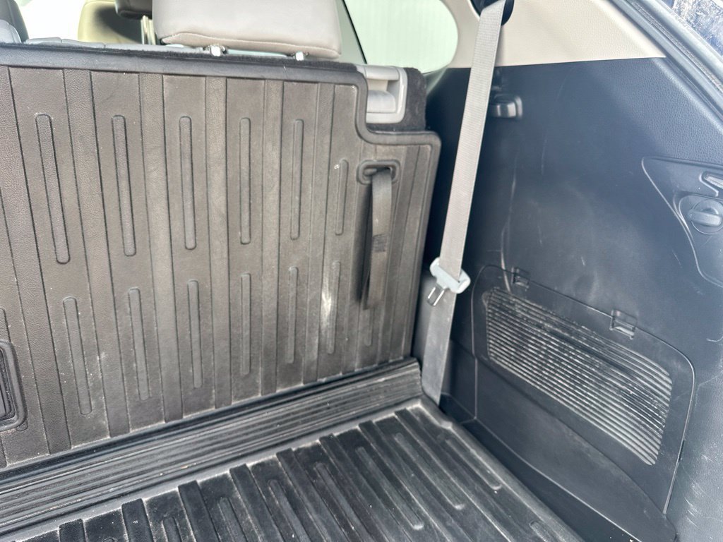 Used 2023 Toyota Highlander XLE AWD/4WD image 22