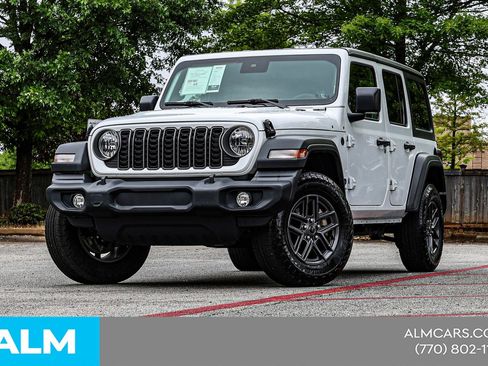 Used 2025 Jeep Wrangler Unlimited Sport AWD/4WD image 3