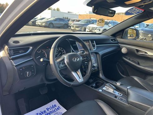 Used 2025 INFINITI QX55 Essential image 19