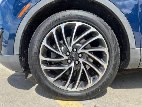 Used 2019 Lincoln Nautilus Reserve AWD/4WD image 21