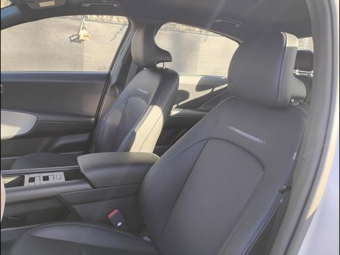 New 2025 Hyundai Ioniq 6 SEL AWD/4WD image 21
