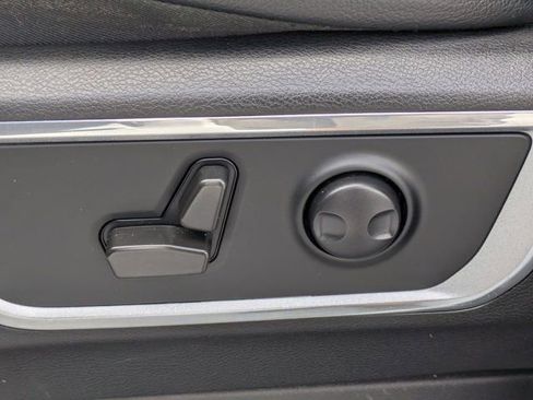 Used 2022 RAM 1500 Laramie image 17