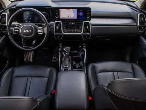 Used 2023 Kia Sorento SX AWD/4WD image 42