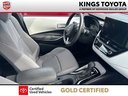 Used 2023 Toyota Corolla SE w/ Carpet Mat Package (TMS) FWD image 8