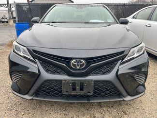 Used 2018 Toyota Camry SE w/ Convenience Package video 2