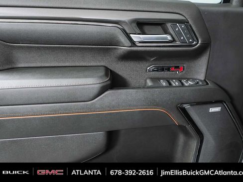 Used 2024 GMC Sierra 1500 AT4 w/ AT4 Premium Package AWD/4WD image 6