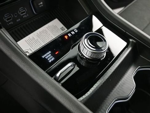 New 2026 Jeep Grand Cherokee L 4WD image 37